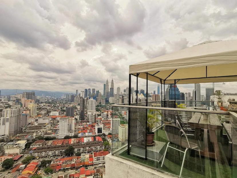 Penthouse on 34 - The Highest Unit and Best Views in Regalia & Private Rooftop Terrace