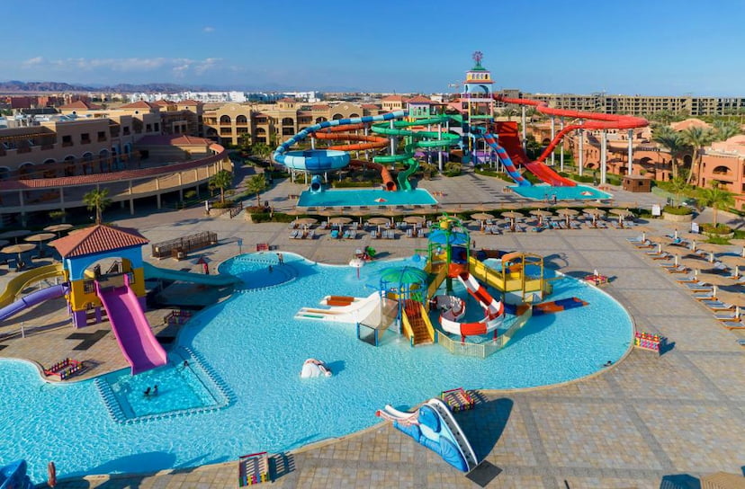 Charmillion Gardens Aquapark